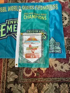 CustomHatsNow.Com - Podium Banners