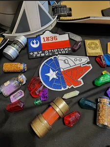 CustomHatsNow.Com - Embroidered Patches
