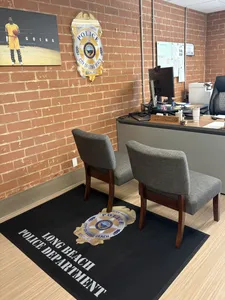 CustomHatsNow.Com - Logo Floor Mats