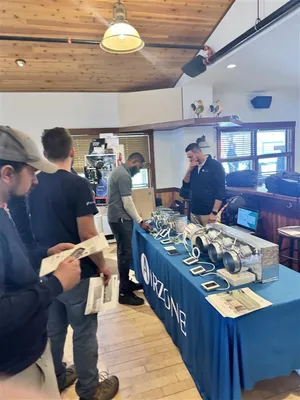 marhas vineyard sitributor trade show