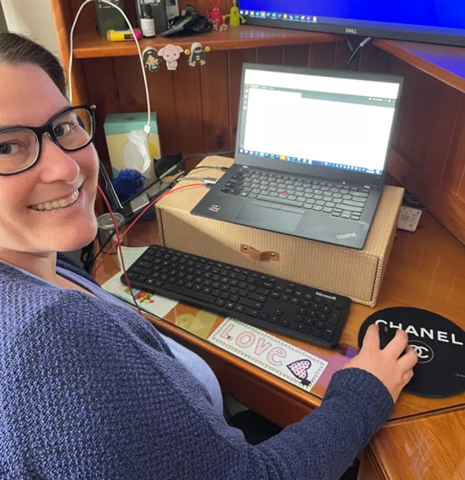 CustomHatsNow.Com - Custom Round Mouse Pad