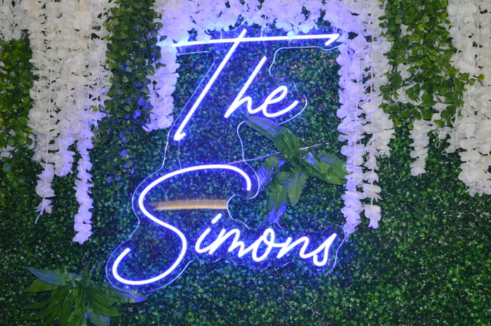 CustomHatsNow.Com - Custom Neon Sign