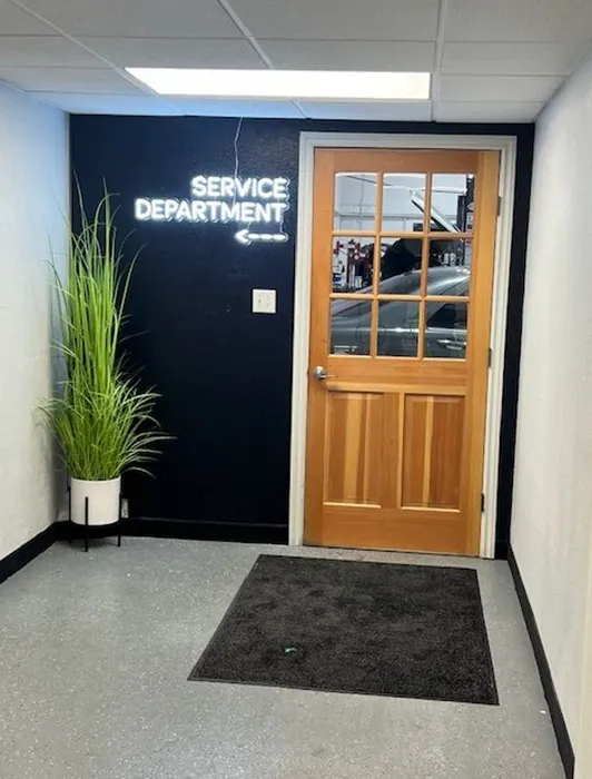 CustomHatsNow.Com - Custom Neon Sign