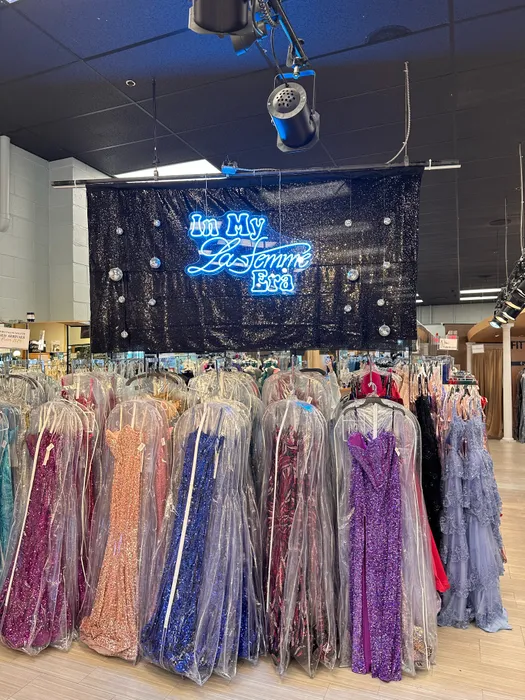 CustomHatsNow.Com - Artwork Neon Sign