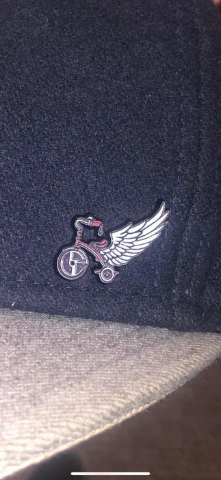 CustomHatsNow.Com - Soft Enamel Pin