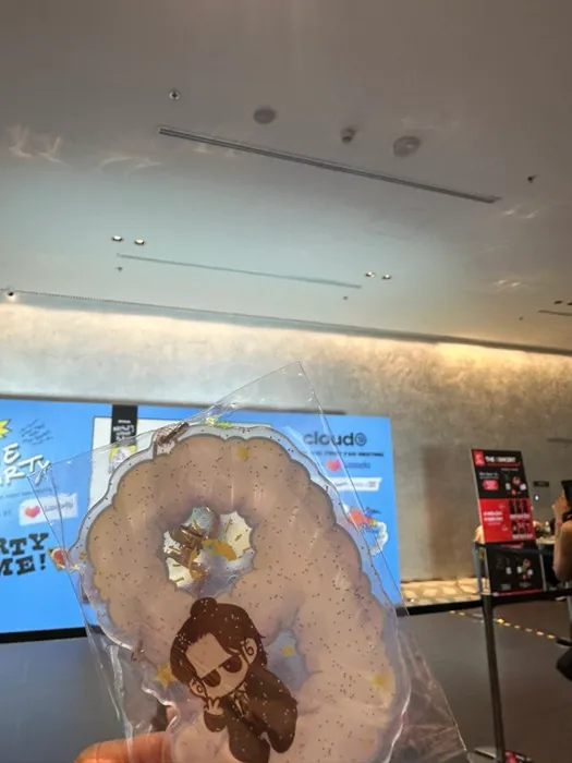 CustomHatsNow.Com - Acrylic Keychain