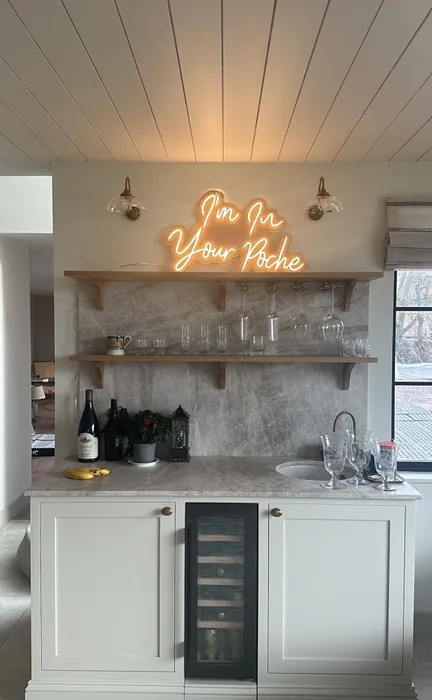 CustomHatsNow.Com - Custom Neon Sign