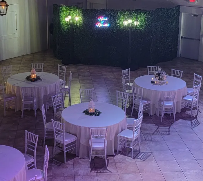 CustomHatsNow.Com - Custom Neon Sign