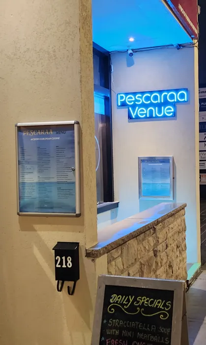 CustomHatsNow.Com - Custom Neon Sign