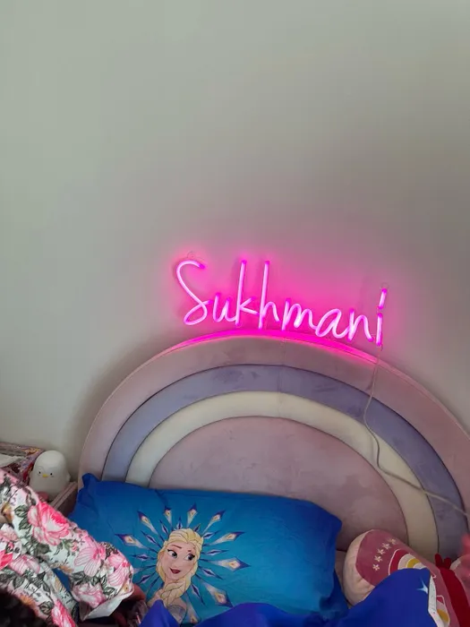CustomHatsNow.Com - Custom Neon Sign
