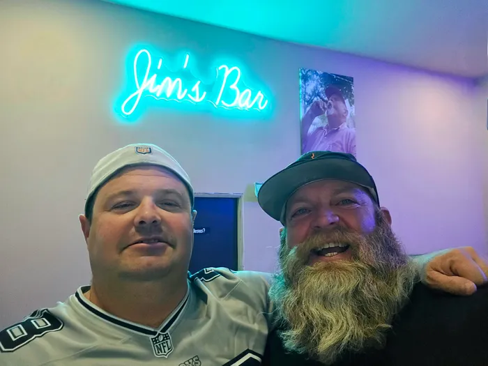 CustomHatsNow.Com - Custom Neon Sign