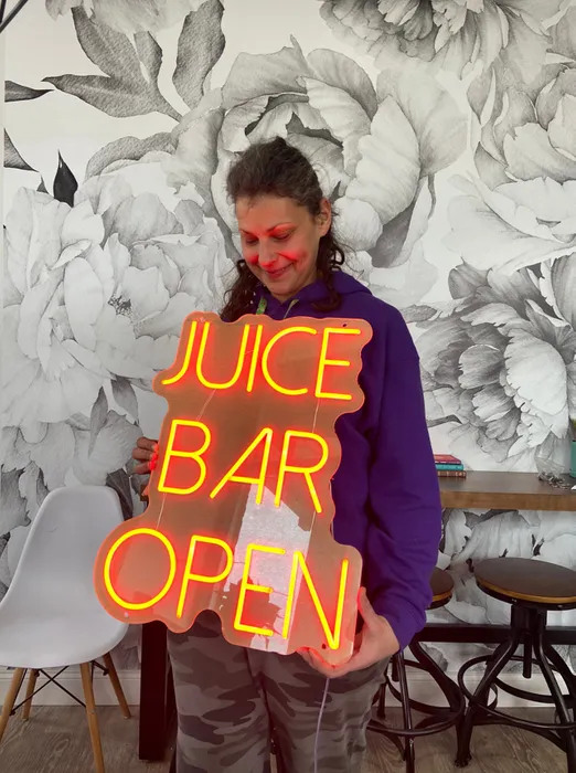 CustomHatsNow.Com - Custom Neon Sign