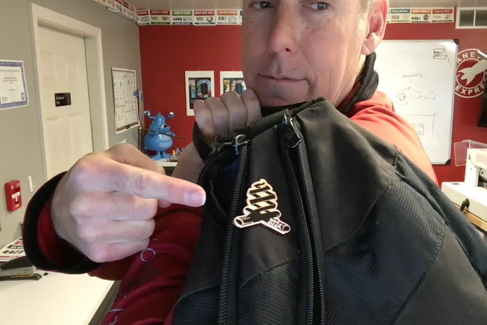 CustomHatsNow.Com - Soft Enamel Pin