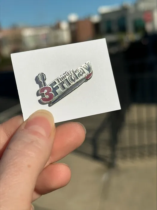 CustomHatsNow.Com - Hard Enamel Pin
