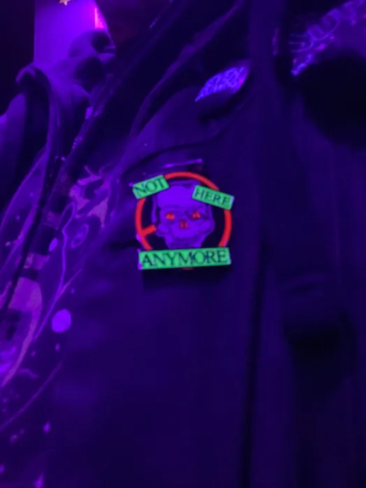 CustomHatsNow.Com - Hard Enamel Pin