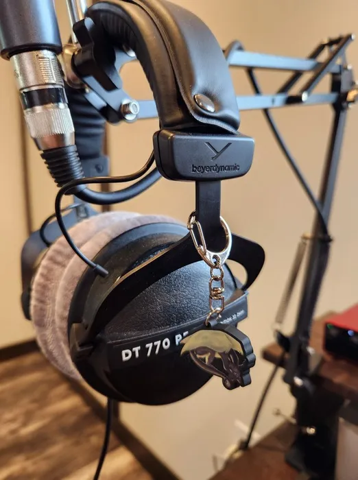 CustomHatsNow.Com - PVC Keychain