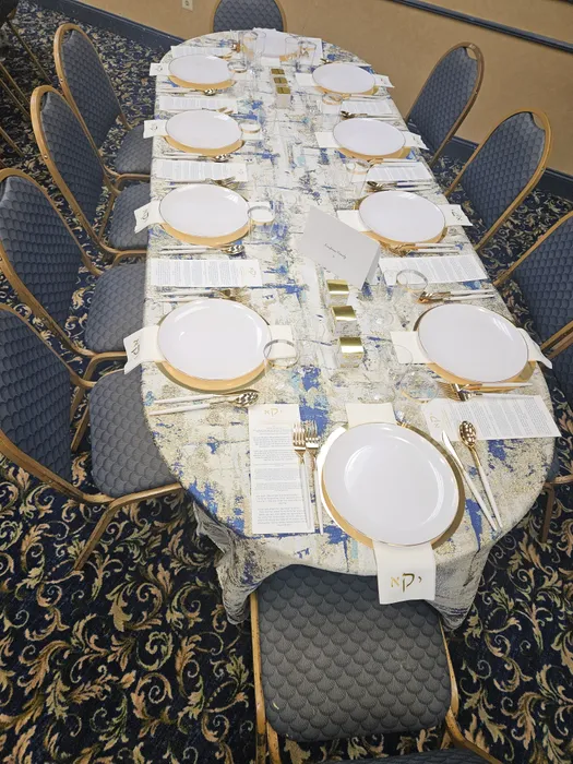 CustomHatsNow.Com - Custom Linen Guest Towel Napkin