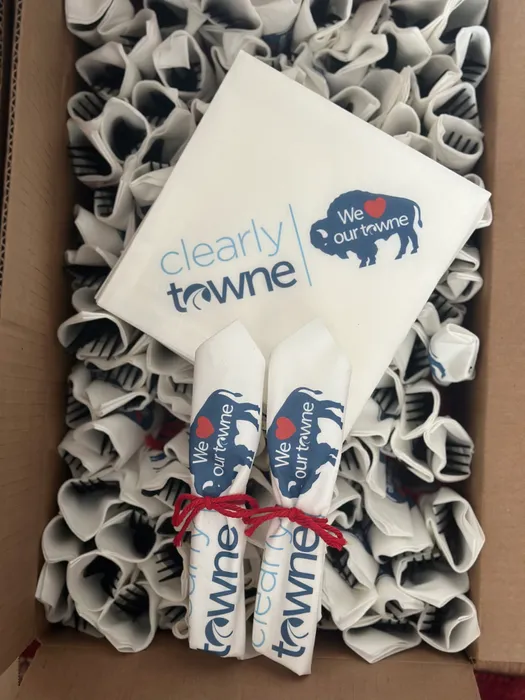 CustomHatsNow.Com - Custom Dinner Napkin