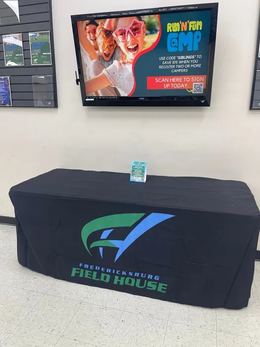 CustomHatsNow.Com - Custom Rectangle Table Covers