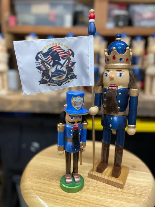 CustomHatsNow.Com - Hand Flag