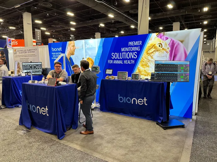 CustomHatsNow.Com - Custom Rectangle Table Covers