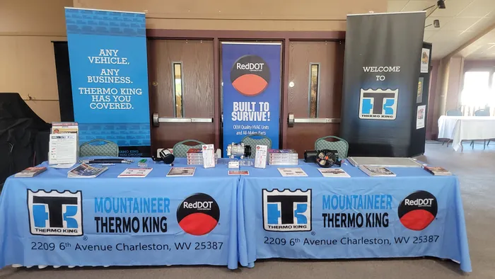 CustomHatsNow.Com - Custom Rectangle Table Covers