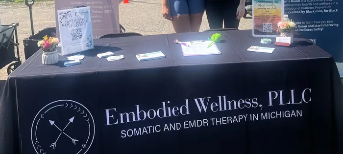 CustomHatsNow.Com - Custom Rectangle Table Covers