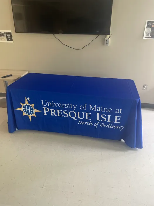 CustomHatsNow.Com - Custom Rectangle Table Covers