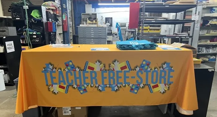 CustomHatsNow.Com - Custom Rectangle Table Covers