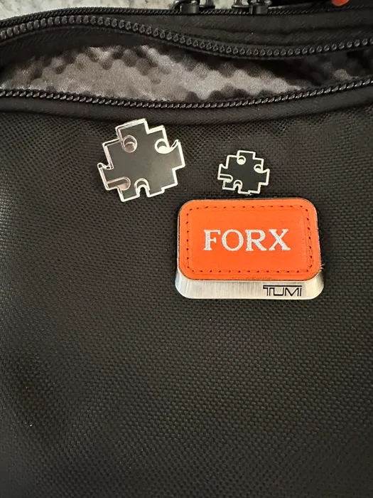 CustomHatsNow.Com - Hard Enamel Pin