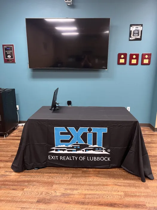 CustomHatsNow.Com - Custom Rectangle Table Covers