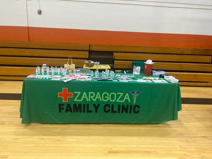 CustomHatsNow.Com - Custom Rectangle Table Covers