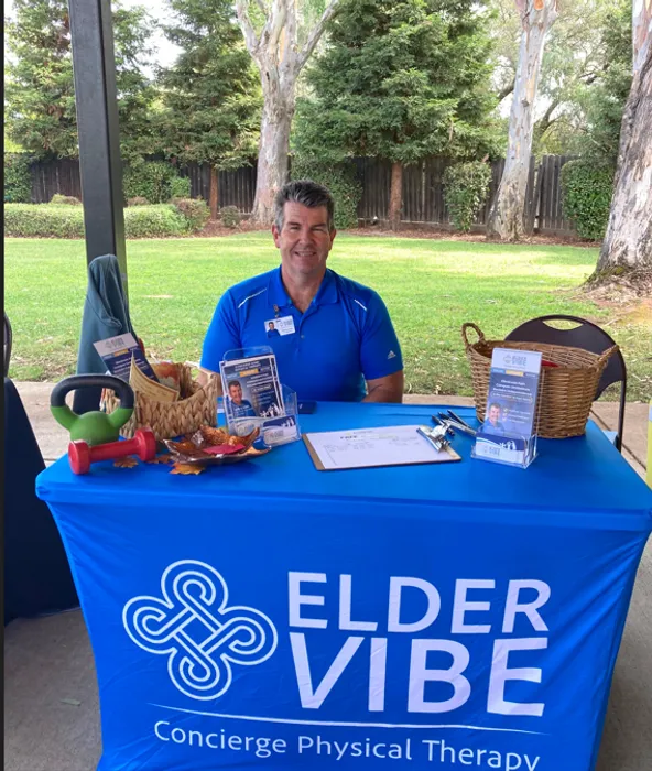 CustomHatsNow.Com - Custom Rectangle Table Covers