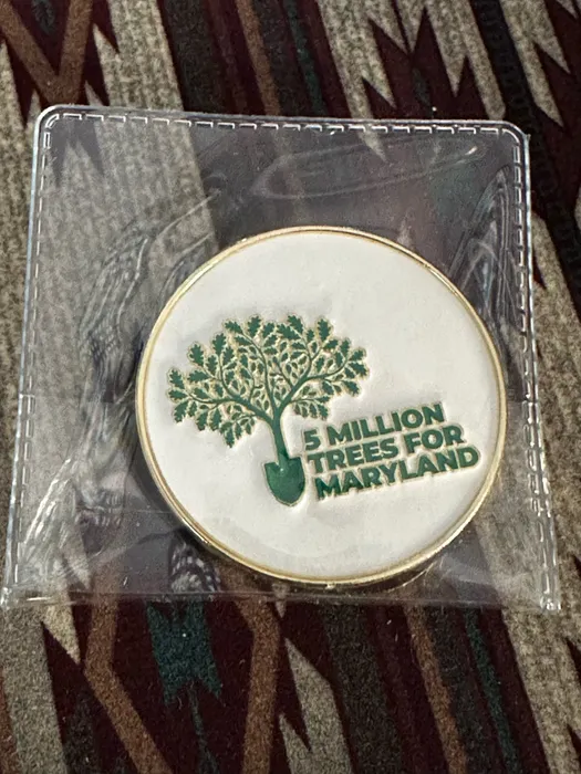 CustomHatsNow.Com - Soft Enamel Pin