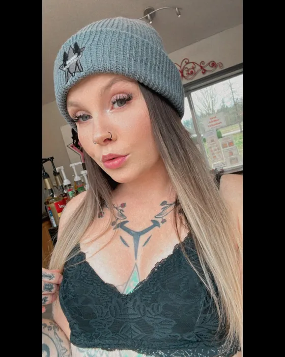 CustomHatsNow.Com - Aesthetic Acrylic Beanies