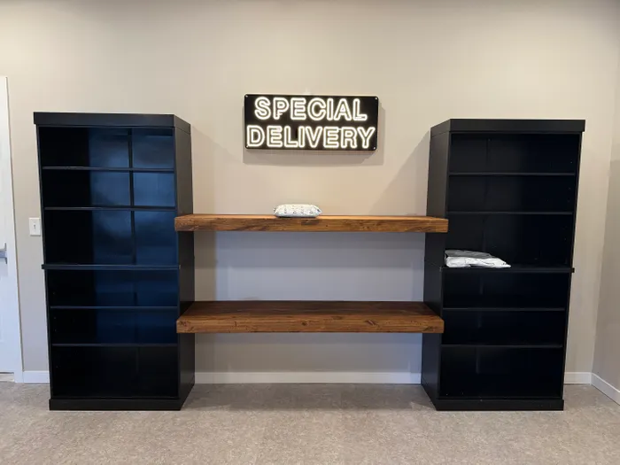 CustomHatsNow.Com - Custom Neon Sign