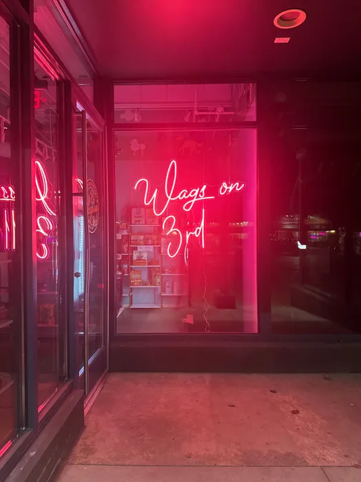 CustomHatsNow.Com - Custom Neon Sign