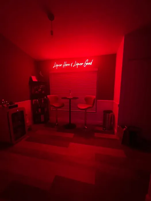 CustomHatsNow.Com - Custom Neon Sign