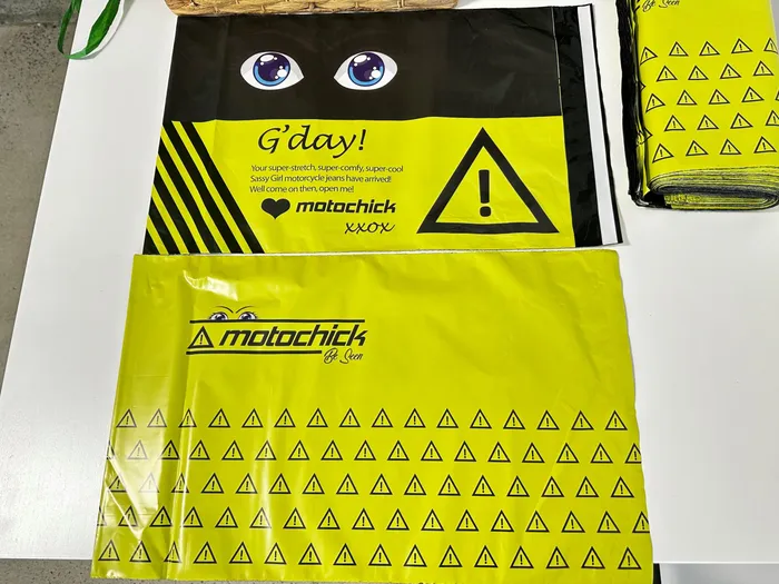 CustomHatsNow.Com - Custom Poly Mailer