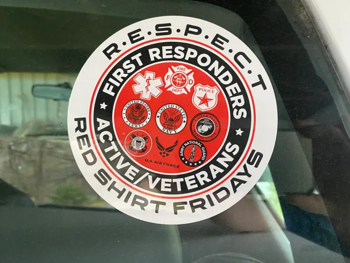 CustomHatsNow.Com - Circle Stickers