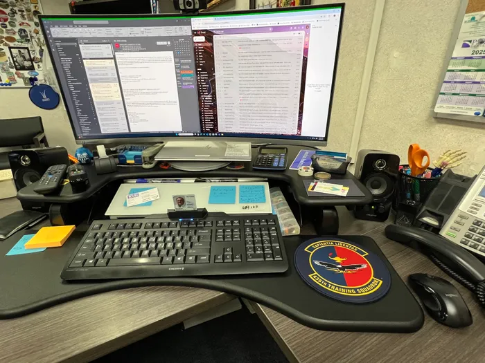 CustomHatsNow.Com - Custom Round Mouse Pad