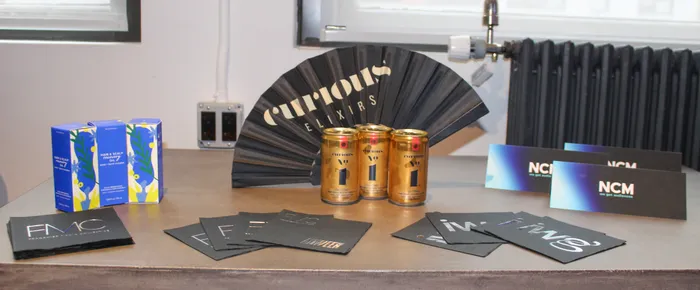 CustomHatsNow.Com - Custom Foil Stamped Beverage Napkin