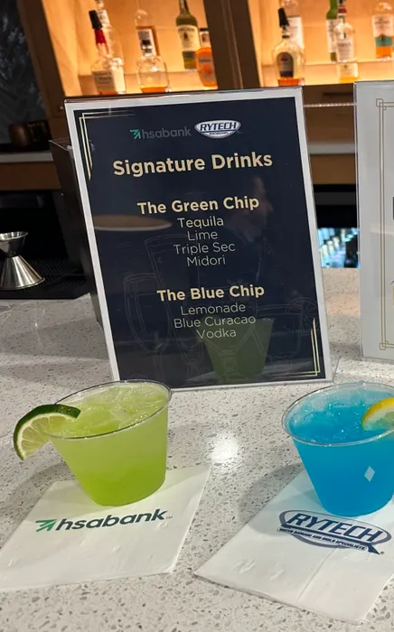 CustomHatsNow.Com - Custom Beverage Napkin