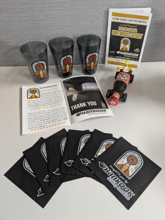 CustomHatsNow.Com - Custom Beverage Napkin