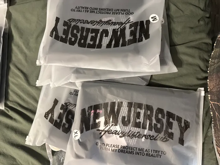 CustomHatsNow.Com - Zipper Frosted Bag