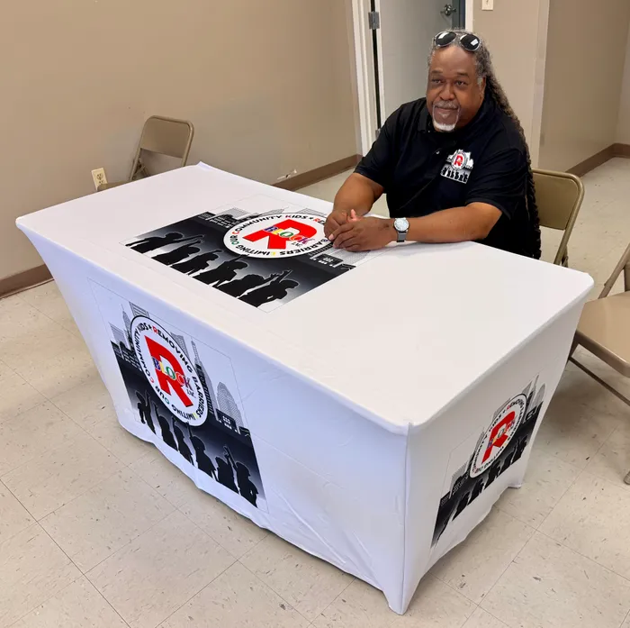 CustomHatsNow.Com - Custom Rectangle Table Covers