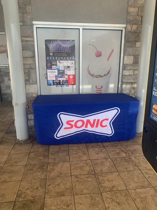 CustomHatsNow.Com - Custom Rectangle Table Covers