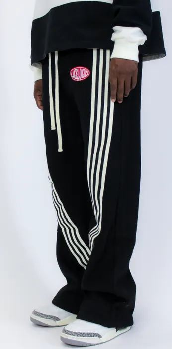 CustomHatsNow.Com - Embroidered Patches