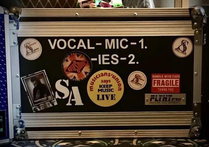 CustomHatsNow.Com - Circle Stickers