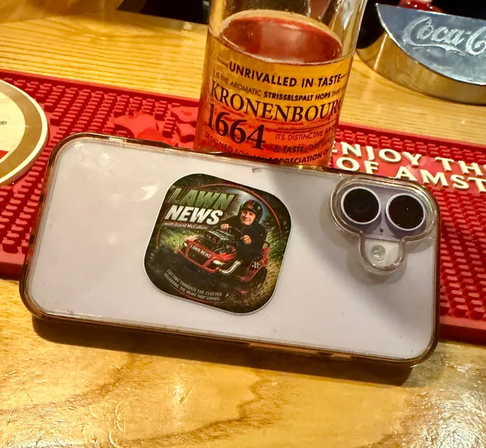 CustomHatsNow.Com - Paper Coasters